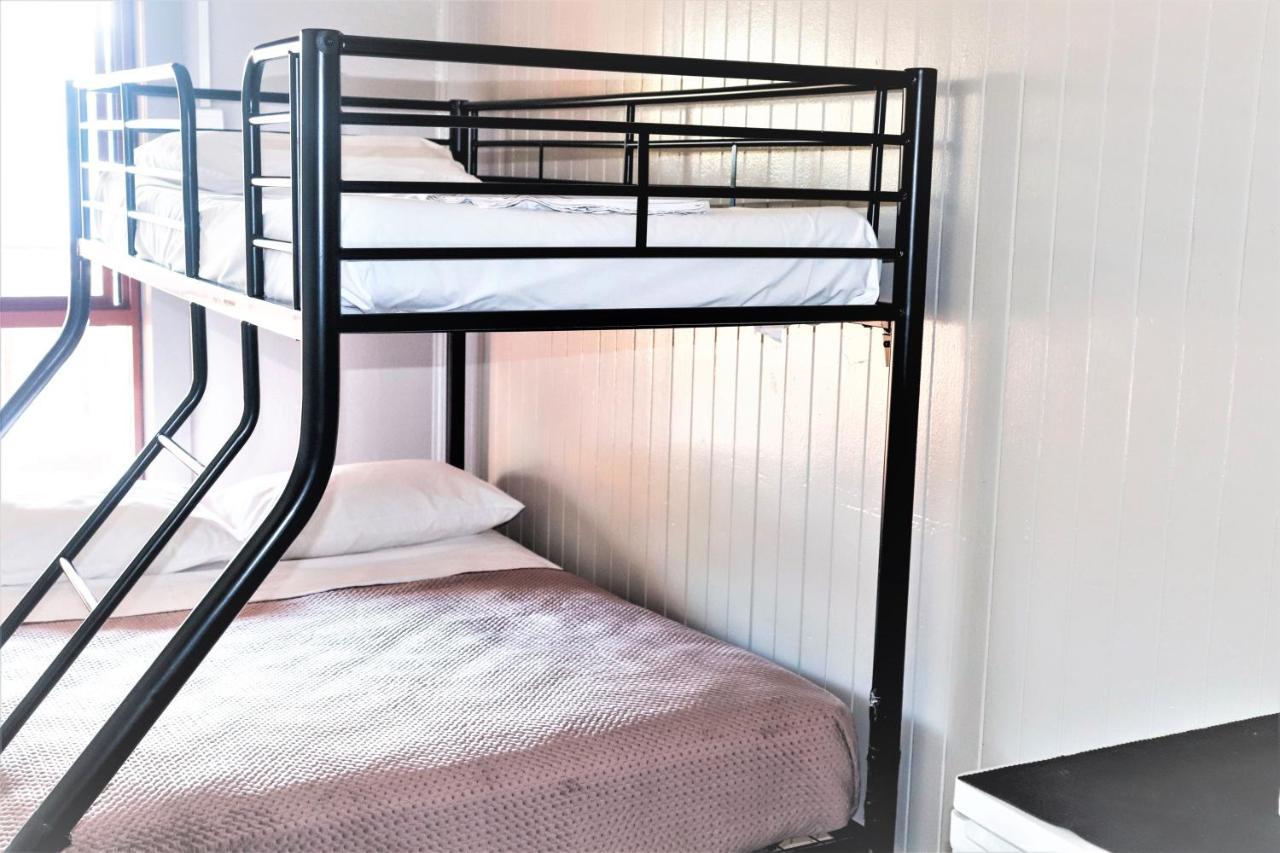 Basic Double Room shared bathroom (age limit 18 - 35)